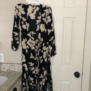 Billabong wrap around dress